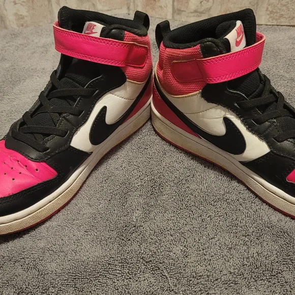 Nike Black and Pink High-Top Sneakers - Picture 5 of 6